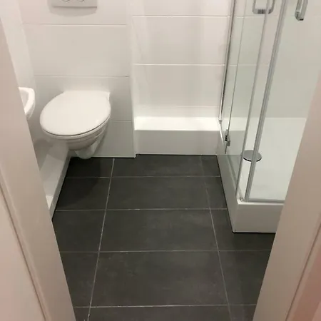 4 Rent * Μπόχουμ