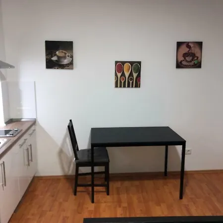 4 Rent Διαμέρισμα *